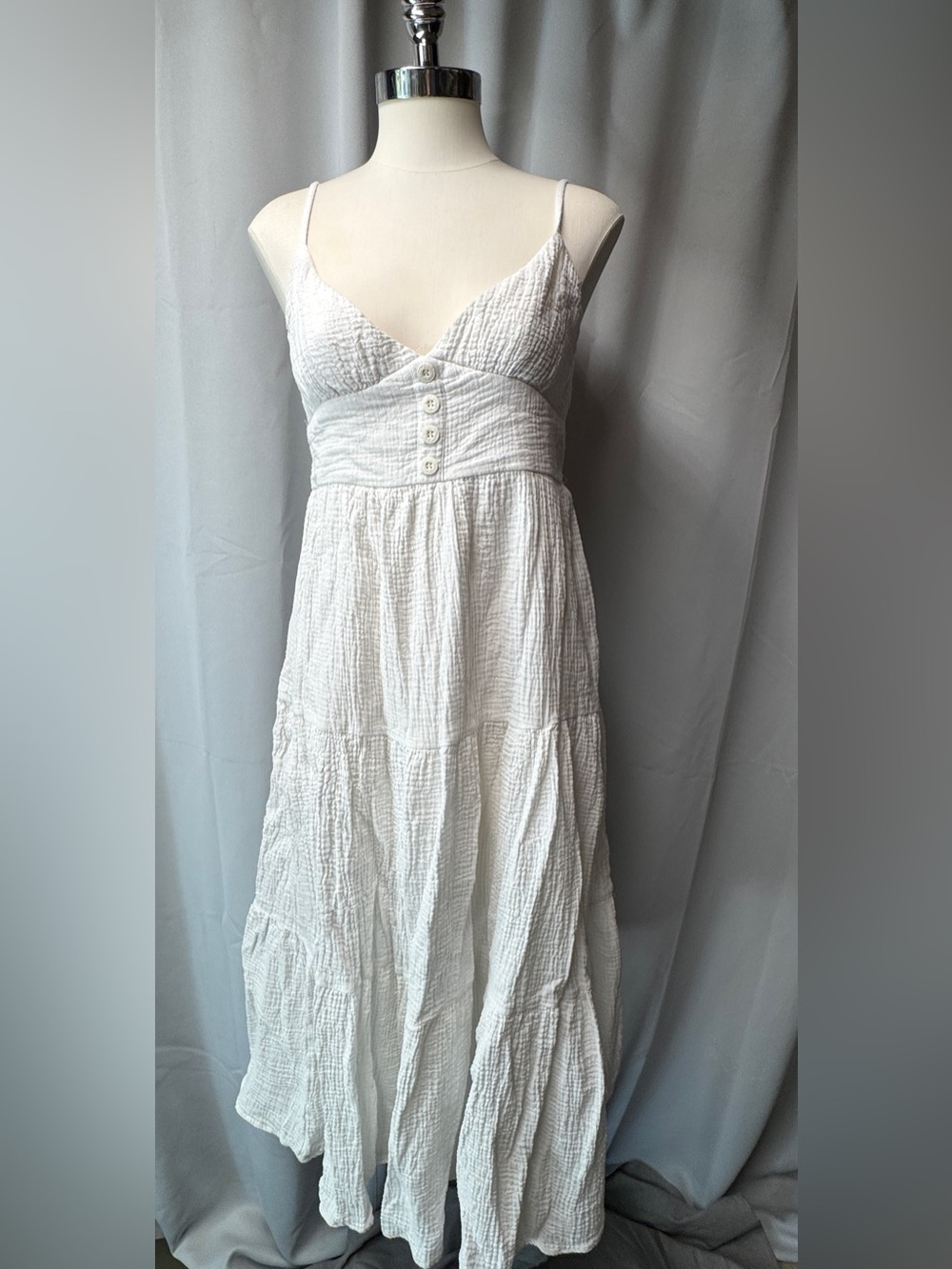 Hello Molly White Textured Spaghetti-Strap Maxi Dress